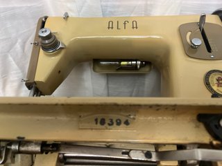 Máquina de coser Alfa 1950