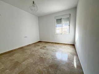 Casa adosada en venta en Aznalcázar