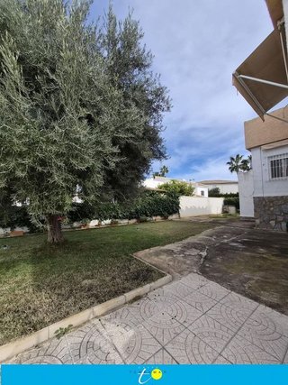 Chalet en venta en La Siesta - El Salado - Torreta en Torrevieja
