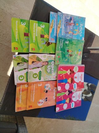 Lote de libros de 3 primaria