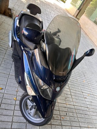 Piaggio 125 cc X Evo 2011