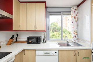 Piso en venta en San Luis en Almería