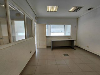 Local comercial en venta en Aranzabela - Aranbizkarra en Vitoria-Gasteiz