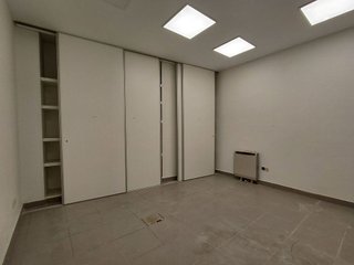 Local comercial en venta en Aranzabela - Aranbizkarra en Vitoria-Gasteiz
