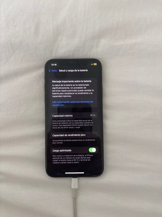 iPhone 11 Negro Como Nuevo factura,cargado y caja
