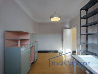 Piso en venta en Santiago en Huesca