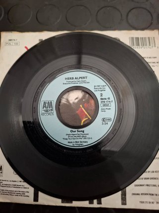 45giri Herb Alpert Keep Your Eye On Me