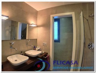 Chalet en venta en Zona Piscinas en Burriana
