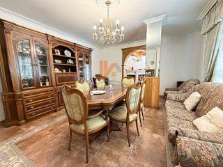 Chalet en venta en Parroquias de Santiago en Santiago de Compostela