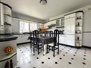 Chalet en venta en Parroquias de Santiago en Santiago de Compostela
