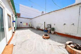 Chalet en venta en Tomelloso