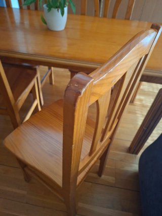 Mesa Comedor Madera Maciza + 4 Sillas