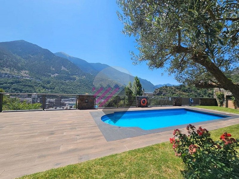 4-bedroom penthouse for rent in Escaldes-Engordany · 3 of 60