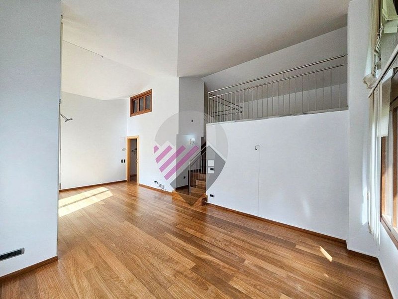 4-bedroom penthouse for rent in Escaldes-Engordany · 4 of 60