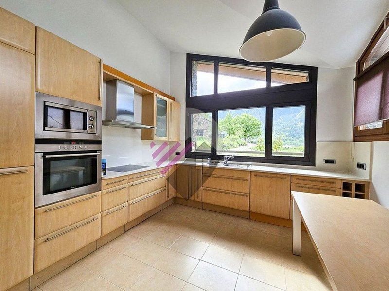 4-bedroom penthouse for rent in Escaldes-Engordany · 9 of 60