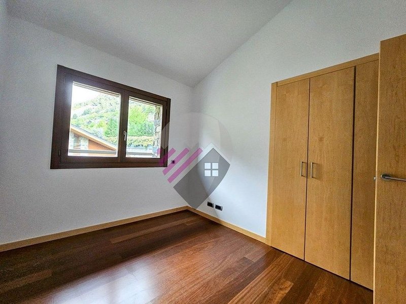 4-bedroom penthouse for rent in Escaldes-Engordany · 12 of 60