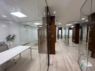 Oficina en alquiler en San Matías - Realejo en Granada
