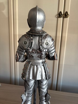 Coppia Statue Cavalieri Medievali