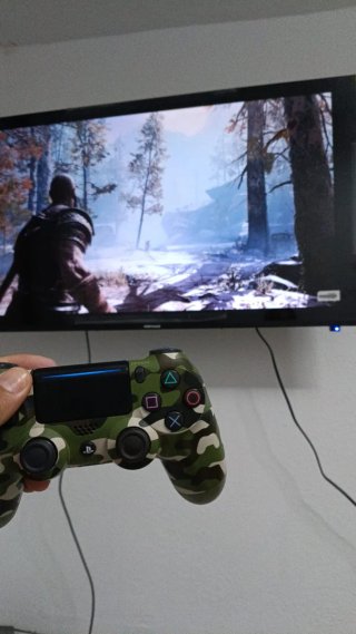 Consola PS4 Slim Bianca