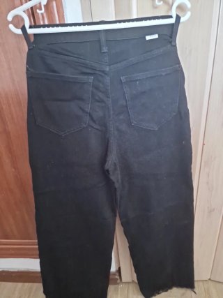 Pantalón negro DAZE