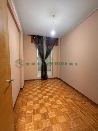 Piso en venta en Zona de Plaza de Barcelos en Pontevedra
