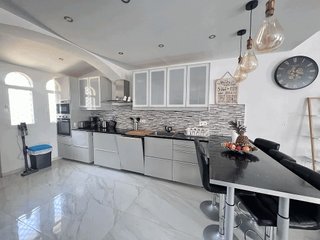 Casa pareada en alquiler en Los Naranjos en Marbella