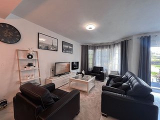 Casa pareada en alquiler en Los Naranjos en Marbella
