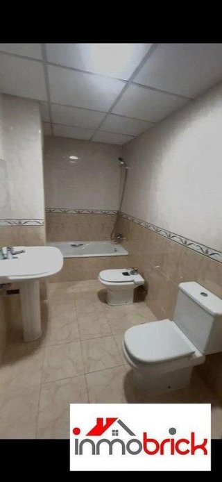 Piso en venta en San Francisco en Lucena