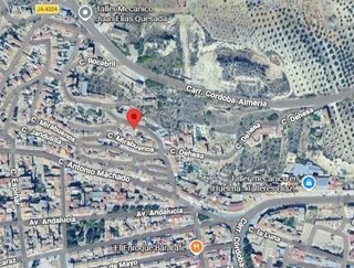 Chalet en venta en Huelma