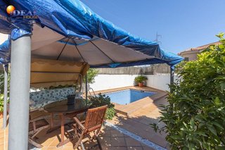 Chalet en venta en Residencial Triana - Barrio Alto en Gabias (Las)