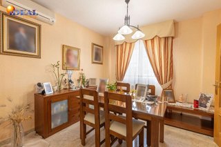 Chalet en venta en Residencial Triana - Barrio Alto en Gabias (Las)