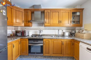 Chalet en venta en Residencial Triana - Barrio Alto en Gabias (Las)