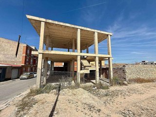 Casa adosada en venta en Pinós