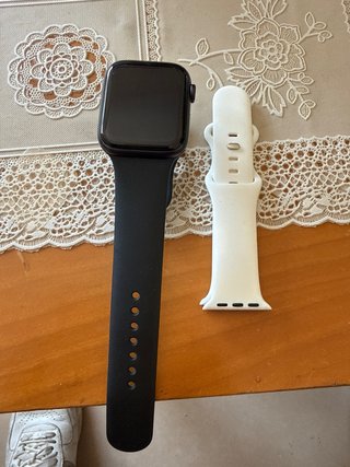 Apple Watch SE 46mm Negro y Blanco