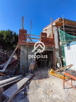 Casa adosada en venta en Celorio-Poó-Parres en Llanes