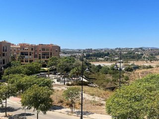 Terreno en venta en Los Pacos en Fuengirola