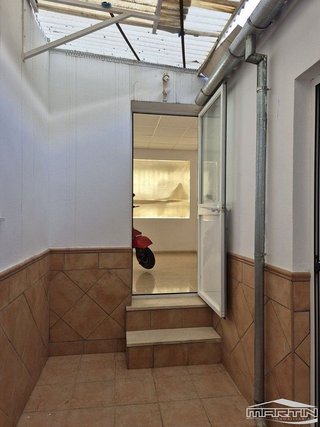 Local comercial en venta en El Carmen - La Barrera en Lucena