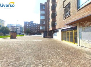 Local comercial en venta en Zona Sur en Burgos