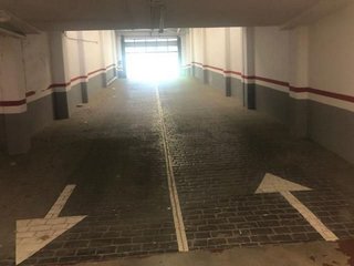 Garaje en venta en La Punta en Valencia