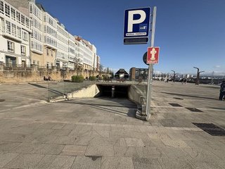 Garaje en venta en Ciudad Vieja en Coruña (A)