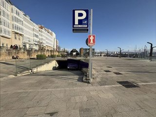 Garaje en venta en Ciudad Vieja en Coruña (A)