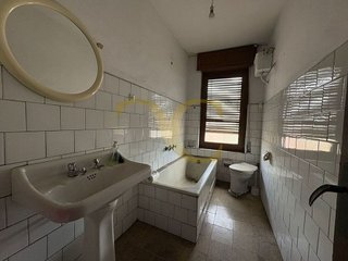Edificio en venta en Natahoyo en Gijón