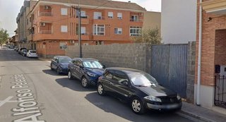 Terreno en venta en Núcleo Urbano en Pobla de Vallbona (la)