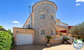 Chalet en venta en Empuriabrava en Castelló d´Empúries