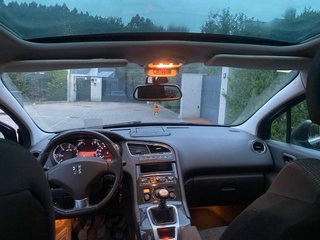 Peugeot 5008 2.0hdi 150cv