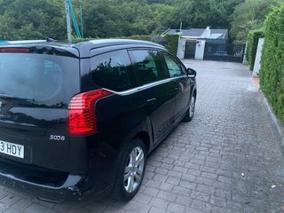 Peugeot 5008 2.0hdi 150cv