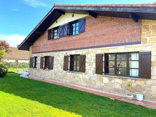 Chalet en venta en Sámano en Castro Urdiales