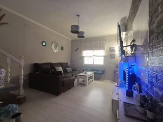 Casa adosada en venta en La Paz en Alcalá de Guadaira