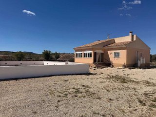 Casa en venta en Pinós