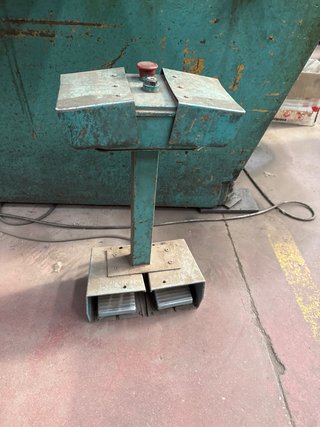 Prensa Plegadora Hidráulica Industrial